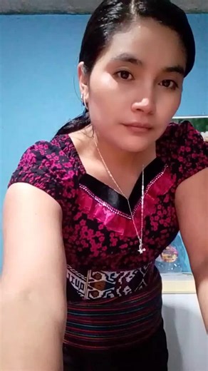 Videos de Flori monson ❣️❤️ (@flori_monson) con “sonido original - soyedirecinos0”