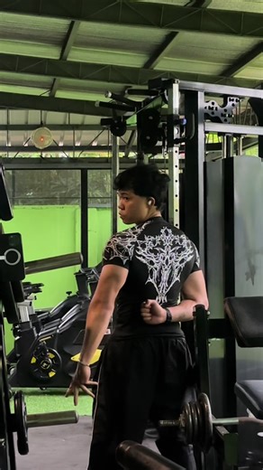 Lambo (@lambolifttobefit)’s videos with original sound - lyricsaudio2