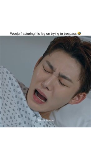 Kdrama Chinguyaa on Instagram: "This was so funny 🤣 Drama: Would you marry me Cast: Jung Somin, Choi Woo-shik, Bae Nara, Shin Seulki Synopsis: Kim U Ju is the only son and fourth-generation heir of Myungsoondang, South Korea’s oldest bakery, founded 80 years ago. He is a talented marketing team leader and perfectionist, yet a logical narcissist determined to run the family business in his late father’s place. His professional relationship with Yoo Me Ri, a designer from a partner company, takes