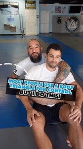 Most people use a BJJ body triangle for control.. But I do this⬆️⬆️⬆️ Comment BLUE BELT to receive the link to my course! #bjj #jiujitsu #jiujitsutips #martialarts | Robby Donofrio Jiu Jitsu
