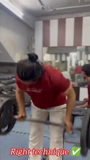 Wrong and Right Band rowing exercise