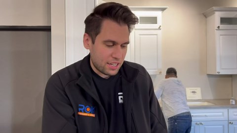 Rok Hardware Harn Impaz Drawer Box Slide Runner Left/Right Clip On Screw On Front Fixing Bracket Pair (1 Pair, Left/Right)