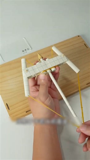 PAPER CROSSBOW #china #paper #warisexperiment #crossbow #papercraft #craft ||