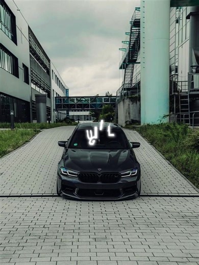 Exploring the BMW M5 CS F90 Competition