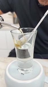 Red & Blue Jellyfish Shots | Tipsy Bartender