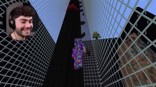 Epic Minecraft toothbrush build battle!