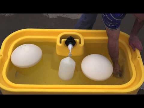 Ritchie How-to: Cleaning a Thrifty King automatic waterer