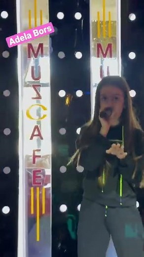 Adela Bors - Live- Playing with fire