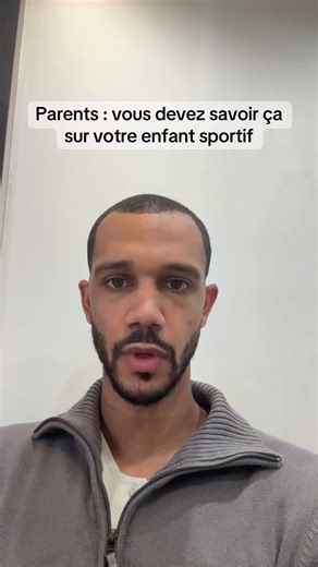 La confiance n’est pas innée. C’est une compétence qui se développe avec le bon cadre. 👉 Pour aider votre enfant à devenir plus fort mentalement, lien en bio.