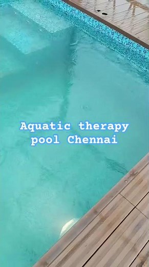 Aquatic therapy pool
