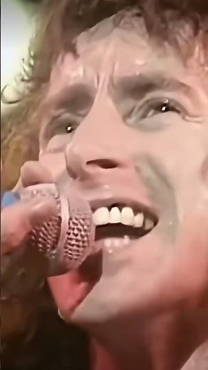AC/DC - Whole Lotta Rosie 1977 #ACDC #bonscott #angusyoung #live #rock #rocknroll