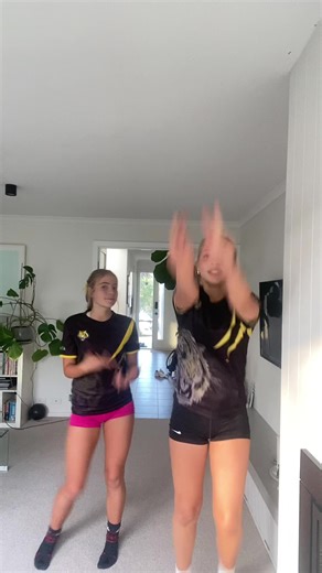 Fun and Easy Dance Moves to Try