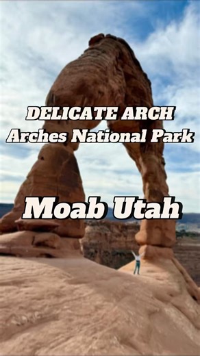 Delicate Arch, Arches National Park 🏜️ One of the most iconic arches in the U.S. — but don’t be fooled, this hike is moderate to challenging. About 3 miles round trip, exposed slickrock, steep sections, and no shade. Worth every step for this view in Moab, Utah 💯 #moab #utah #delicatearch | PhangandRon Traveladventures