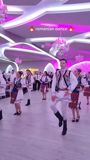 theFRANCISC pe TikTok