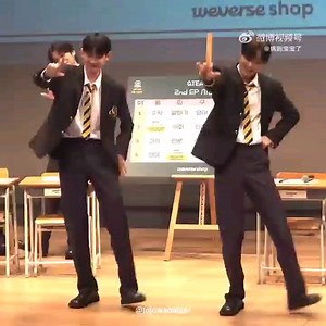 卧槽！这身材绝了！五六代男团中少见的185 小头长腿爱豆！搭上アイドル（idol）我推的孩子challenge末班车