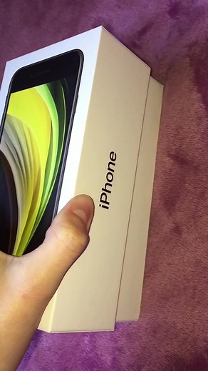 Unboxing my new iPhone SE! ☺️☺️ #unboxing #iphone #iphonese