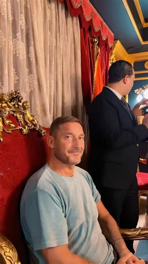 TREQUARTISTA | Francesco Totti è sempre così involontariamente divertente 😂 #FrancescoTotti #ASRoma #Trequartista | Instagram