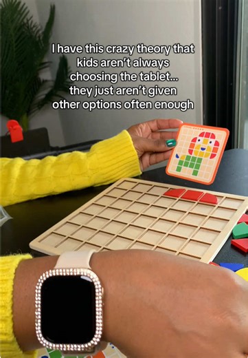 Don’t miss the sale! Give your kids MORE FUN screen-free options to replace that extended tablet time✨❤️ My kids and I LOVE this mosaic wooden puzzle and we often do it before bedtime to help calm their brain 🧠 #kidsactivities #screenfreeplay #kidspuzzle #woodenpuzzles #screenfreefun