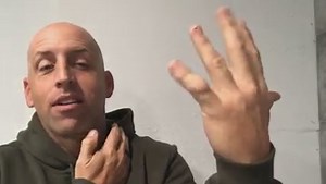 END TINGLING, NUMBNESS & PAIN IN ARM! 😁 3 exercises you can do every hour to help RESET your neck! Get “THE BEST 5 MINUTES OF YOUR DAY!” Video Collection https://www.romfit.com/products/the-best-5 Become a Better Human | Range of Motion