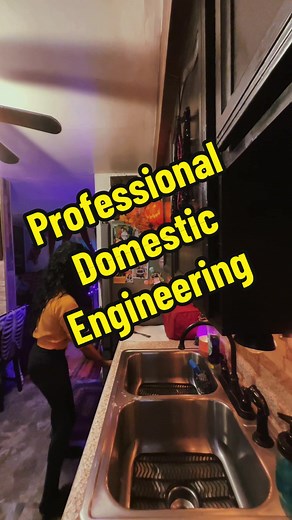 Lil Bit (@..lilbit)’s videos with Rolling In The Deep(抖音完整原版) - 王梦瑶