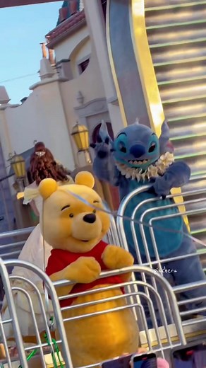 Winnie the Pooh Moments at Disney Parks