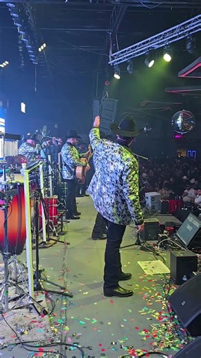 GENERAL SHOW CENTER on Reels