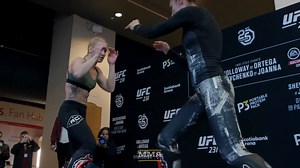 7.6K views · 99 reactions | #UFC231 competitor Valentina Shevchenko getting in some light sparring with her sister Antonina Shevchenko at today's open workouts ‍❤️‍ Watch full video: https://youtu.be/-r2aWAz3SGM | MMA Fighting | Facebook