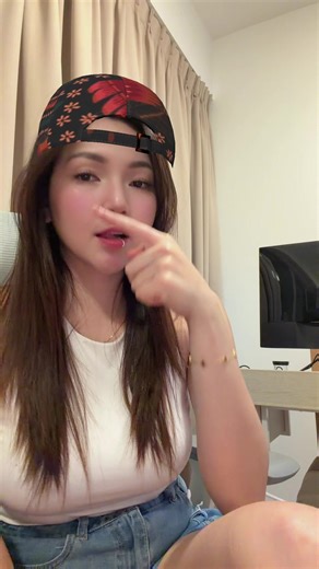 Z (@zeinagray)’s videos with original sound - Johnrey Dañoso