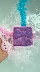 ⭐️ We can't believe it either, but Christmas is just around the corner, & so are our Christmas Bath Bombs! ⭐️  Get in the holiday spirit with specially handcrafted bath bombs, perfect for holiday gifts, festive party favors, or even a little special treat for yourself!  | Sweet Bath Co. | Facebook