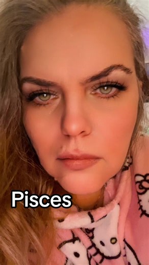 #pisces #pisceswomen #piscesseason #geminirising #sagittariusmoon | zodiac women