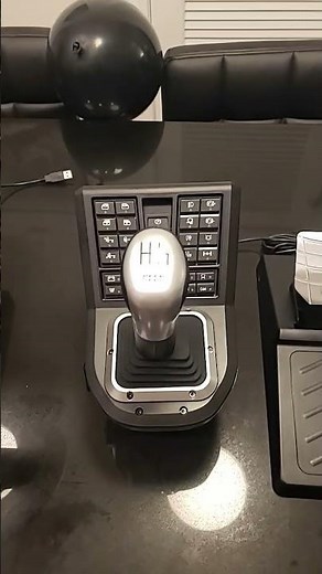 HORI FORCE FEEDBACK TRUCK CONTROL SYSTEM