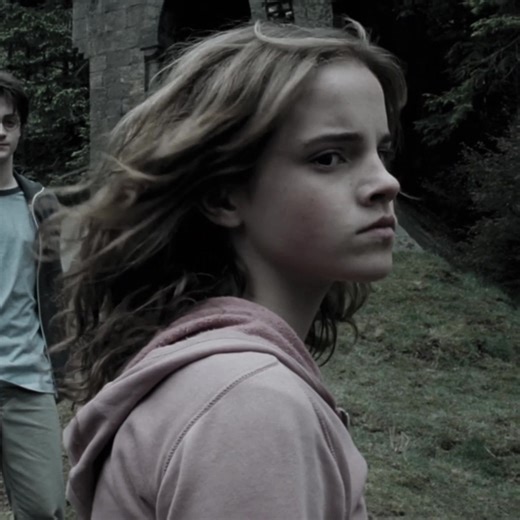 Best character in harry potter and it aint up to debate not to mention smartest and most powerful and beautiful #hermionegranger #hermionegrangeredit hermione granger edit video star edit audio video star tutorial