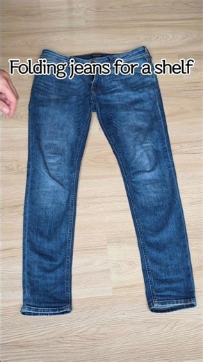 You’ve never folded jeans like this! 👖 #jeans #folding #pants