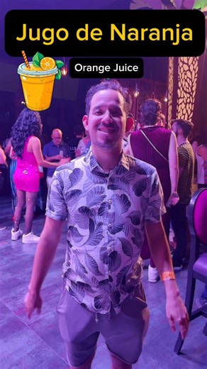 Bebidas en la Lengua de Señas Panameña (LSP) 🇵🇦 Drinks in Panama Sign Language! 🇵🇦 #panama #centralamerica #signlanguage A Latino man is standing upright. He is wearing a brightly colored Hawaiian shirt and shorts His facial expression is friendly, and he signs each phrase in order. Café / Coffee Leche / Milk Té / Tea Soda / Soda Jugo de naranja / Orange ju | Signs For Humanity