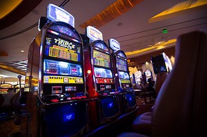 Owner of Pa. casino buys hotel