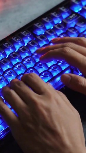 Nothing to say! No one can resist this keyboard!!! #tiktokmademebuyit #coolgadgets #keyboard #blacktransparent #transparent