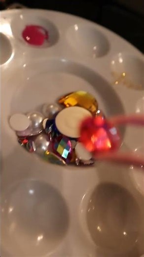 Simple Steps to Create a “Messy Heart” Painting