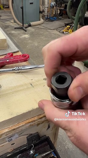 Essential Guide to Using a Broken Bolt Extractor