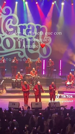 Ámame: El Gran Combo de Puerto Rico en Concierto