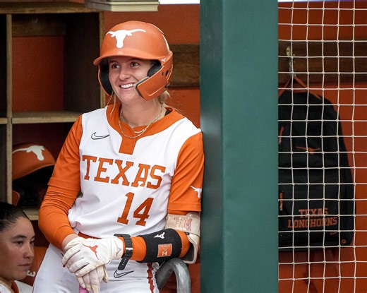 Reese Atwood sets school record for home runs in Texas softball win