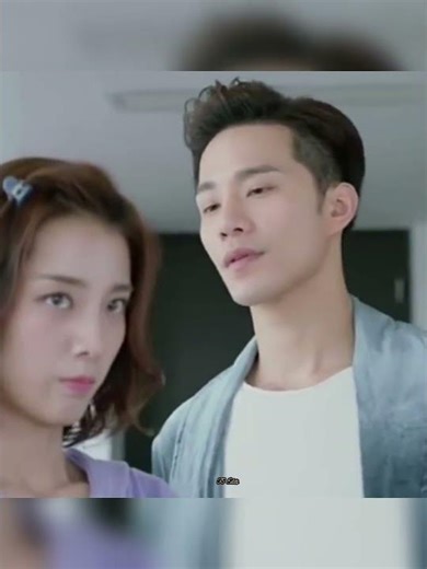 My girlfriend is an alien 👾 whatsapp status #whatsappstatus #love #lovesong #tamilsong