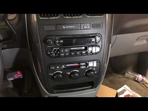 2005 Dodge Caravan Radio Removal