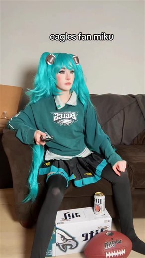 stacy's mom on Instagram: "#cosplaygirl #gobirds #mikucosplay #eaglesfan #hatsunemiku"