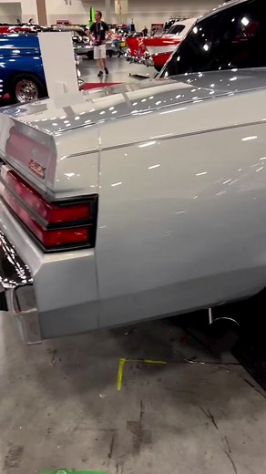 Jersy Rodriguez (@nationwideclassics)’s videos with In The End - Mellen Gi Remix - Tommee Profitt & Fleurie & Mellen Gi