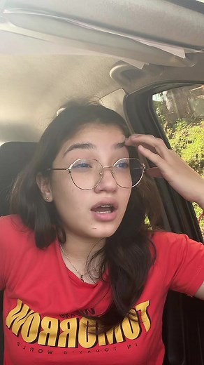 Exploring Messages on T-Shirts: The Tomorrow Concept