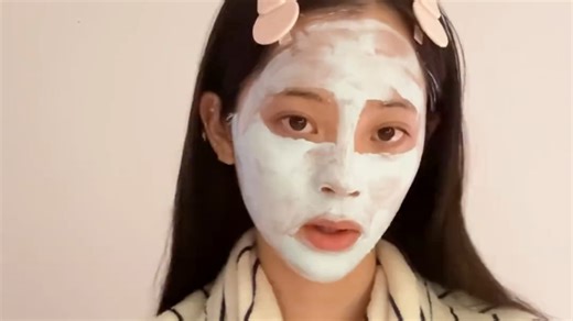 看看【歐陽娜娜Nana工作室的作品】伸个懒腰迎接新一周～ @歐陽娜娜Nana # 欧阳娜娜