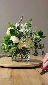 Reception Centerpiece Speedy Tutorial - 5x5 #flowerarrangementtutorial