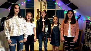 Beautiful voices from Ireland the Doherty Sisters, (Rianne 16, Lauren 14, Abbie 12, Sarah 11 & Alannah 8) brilliantly singing a great song ‘Wings' by Birdy! Check them out: Doherty Sisters For more great videos go to: https://themusicman.uk/ | The Music Man