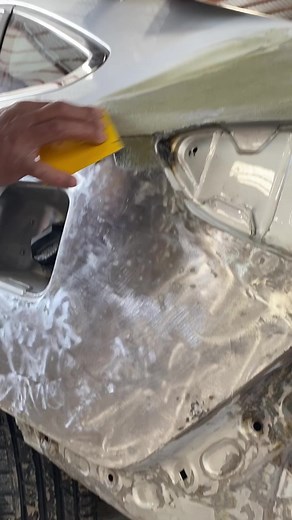 1.5M views · 4.9K reactions | Applying polyester fibreglass on quarter nicely #repaireveryday #cars #trucks #autorepair #automotive #automation #automobile #fullrestoration #dentingpainting #autoparts #ararautozoneas | Arar auto zone as | Facebook