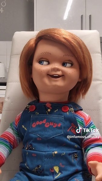 Custom Trick or Treat Chucky! (Animatronic good guy) #possesseddoll #chucky #horror #goodguydoll #custom #chuckyfan #chidsplay #animatronic #2025 #shorts